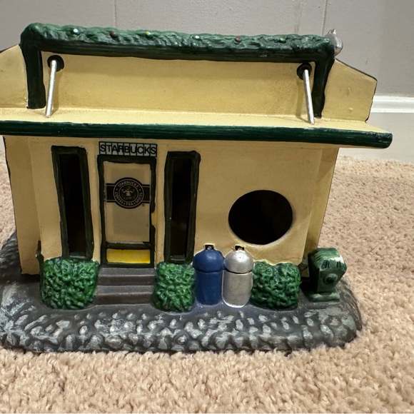 Vintage 1999 Starbucks Snow Village Pike Place Market - Picture 4 of 6